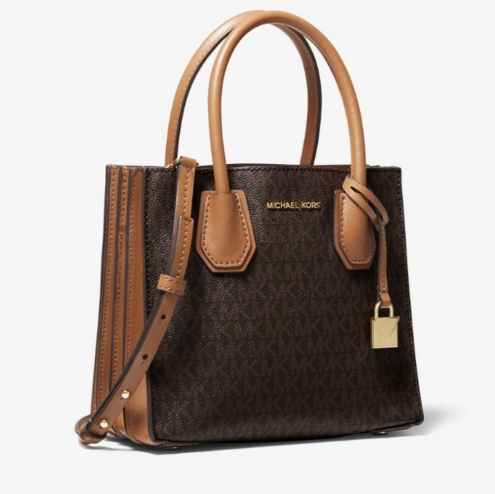 MICHAEL KORS

Mercer Medium Logo Crossbody
